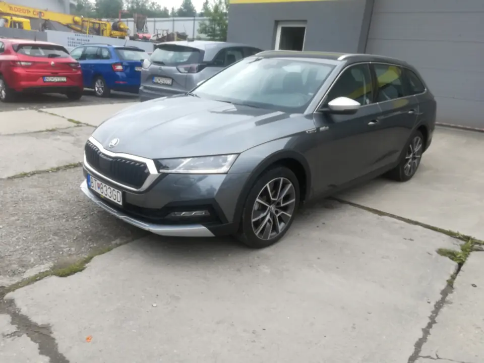 Škoda Octavia Scout 4×4 – sivé kombi, vozidlo taxislužby WAMP, Námestovo